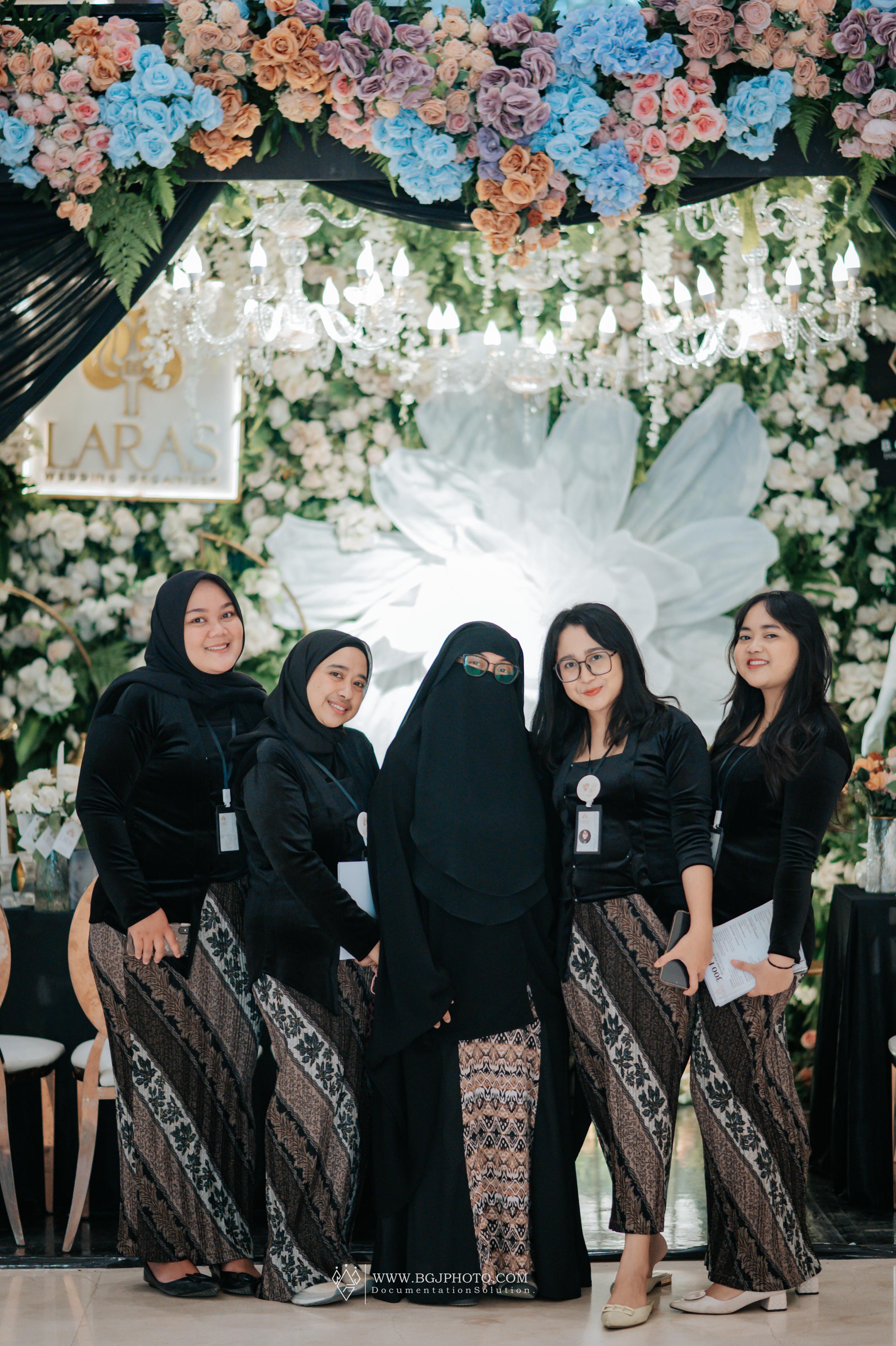 Laras Wedding